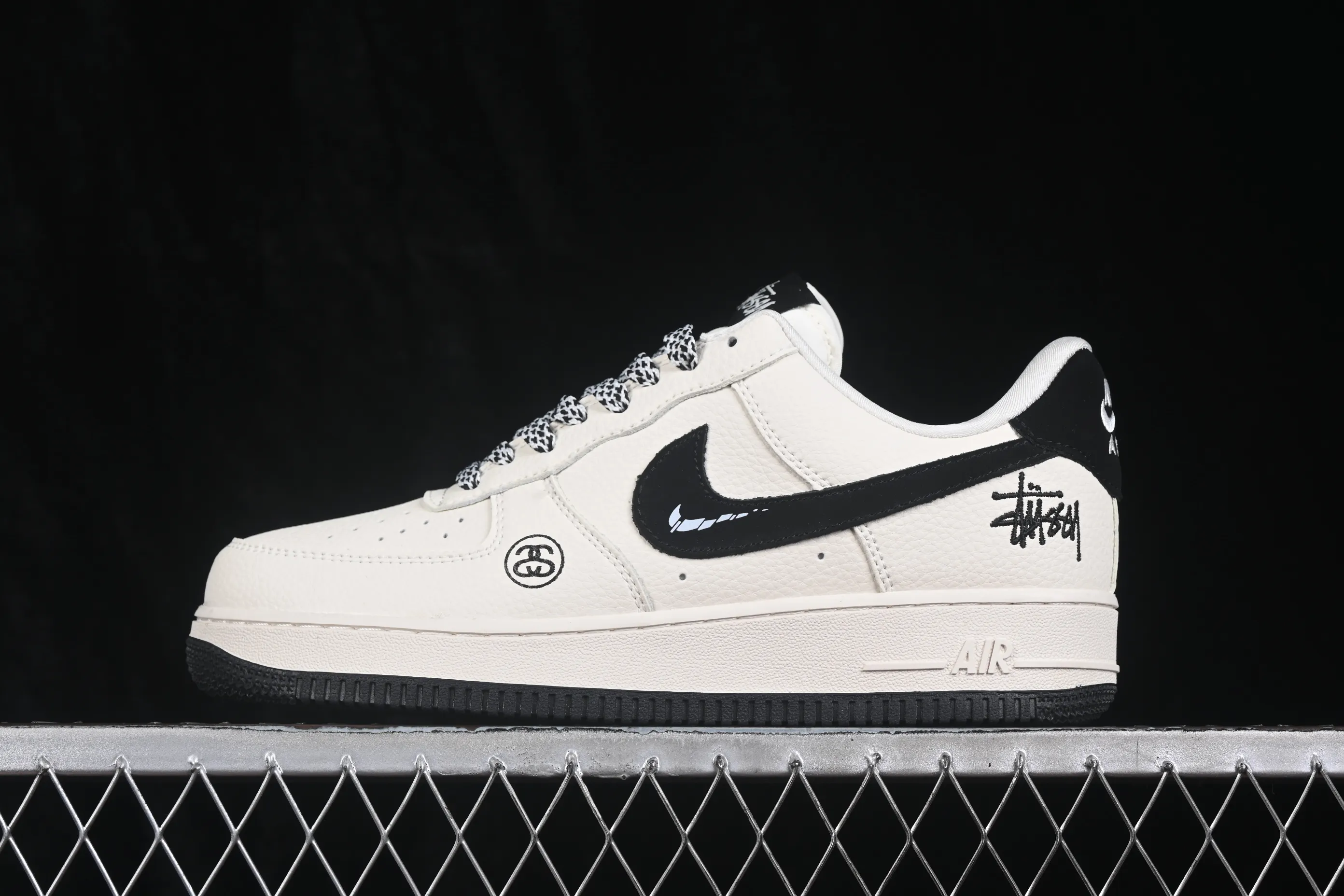 All categories Nk Air Force 1 Air Force series Nk Air Force 1 Low Air Force low-top Nike Air Force 1'07 Low joint model Air Force 1 low-top casual sneakers DN1688-820